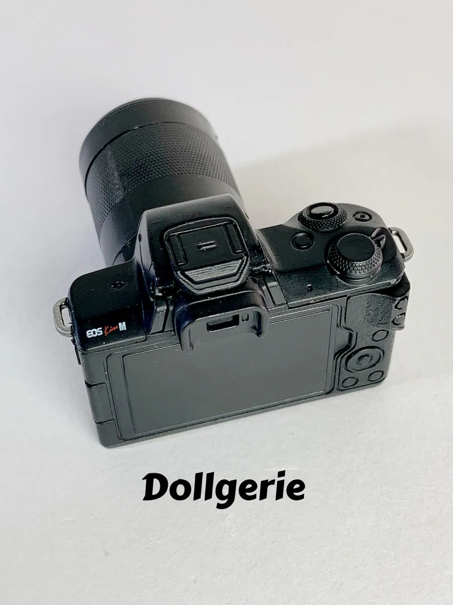 1/3 Canon EOS Kiss M Camera -with Shutter Sound Effect (from Takara Tomy)
