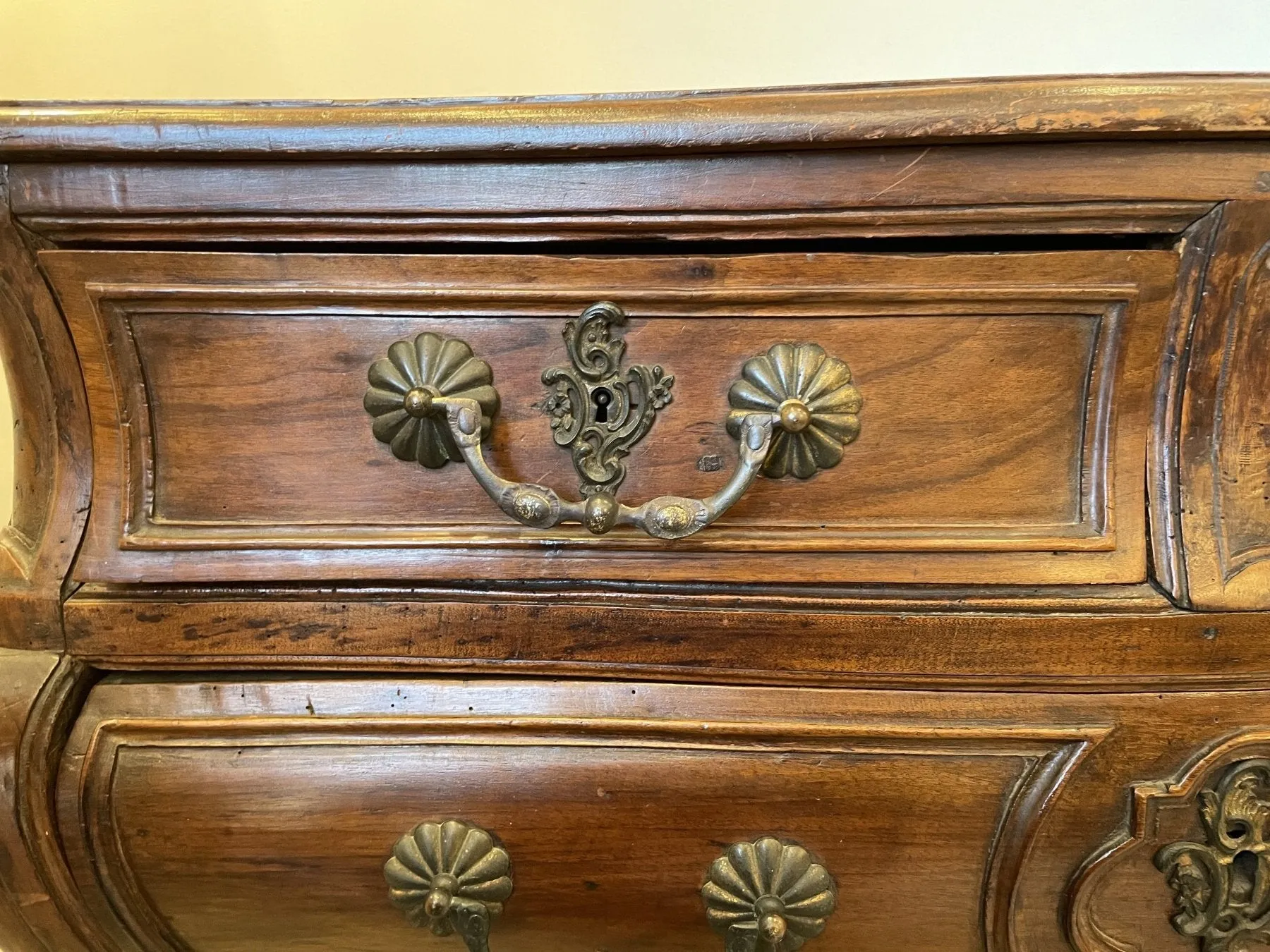 18TH CENTURY LOUIS XV BORDELAISE WALNUT BOMBE COMMODE