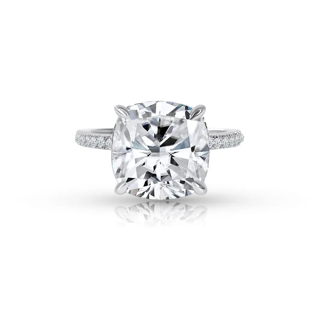 ADALEE MOISSANITE RING