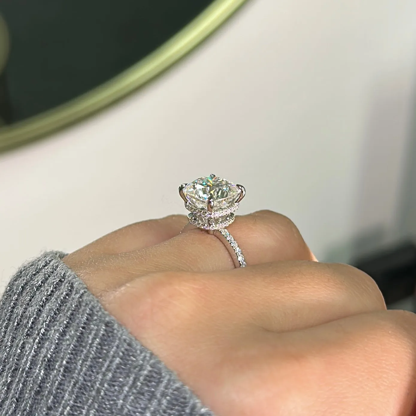 ADALEE MOISSANITE RING