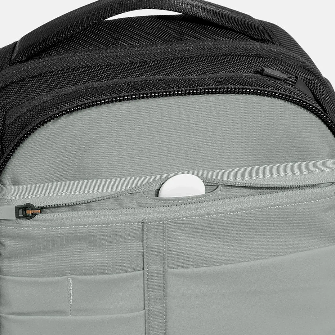 AER / City Pack 2 Backpack