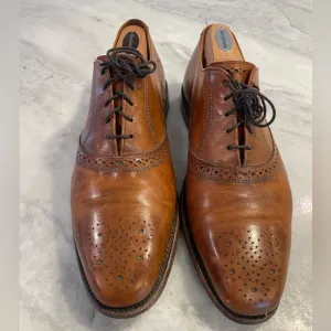 Allen Edmonds dress shoe in brown, size 9D, preowned