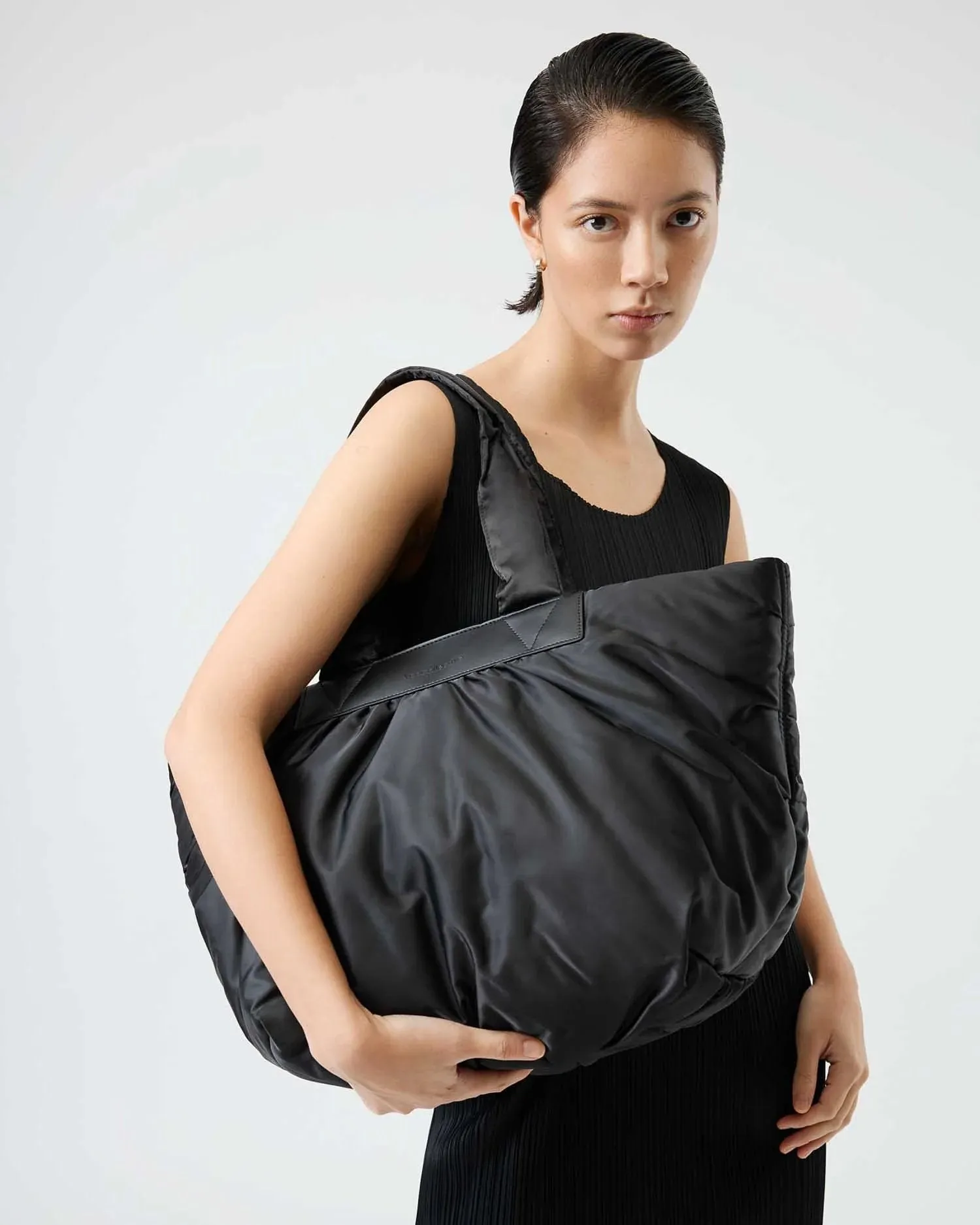 Caba Tote Medium in Black