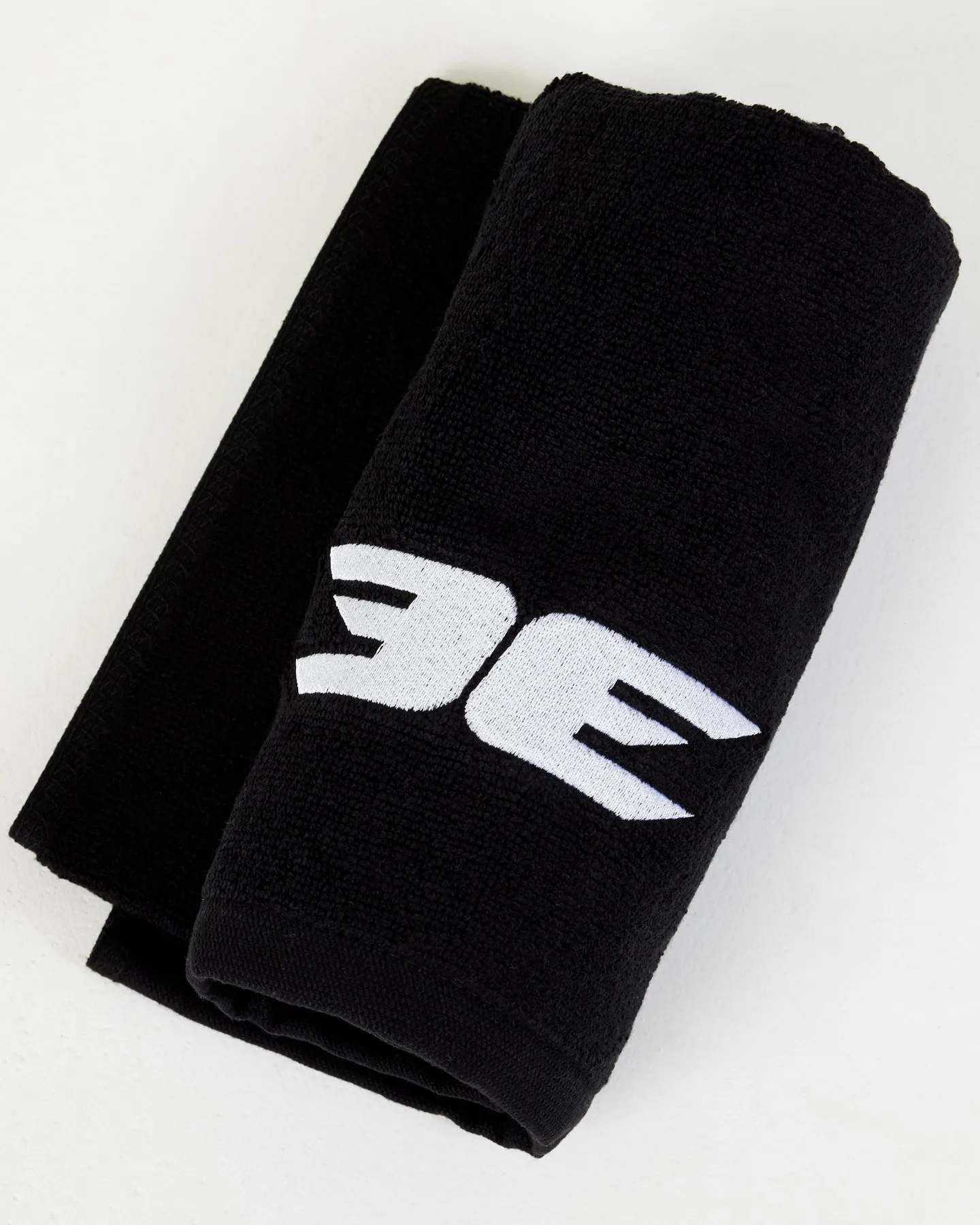 EE Gym Towel - Black