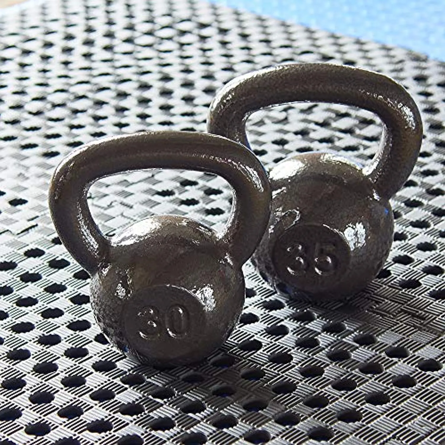Everyday Essentials All-Purpose Solid Cast Iron Kettlebell