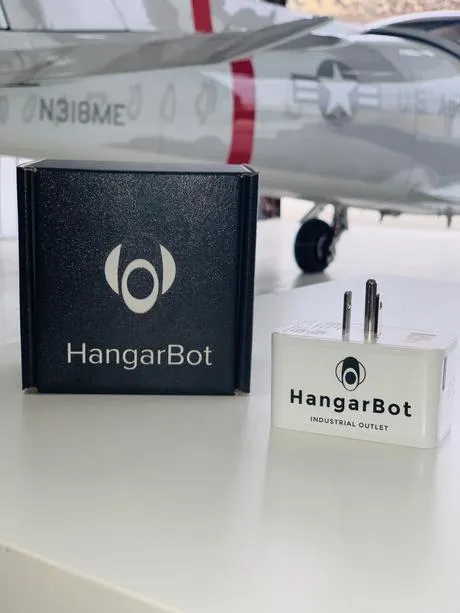 HangarBot Outlet