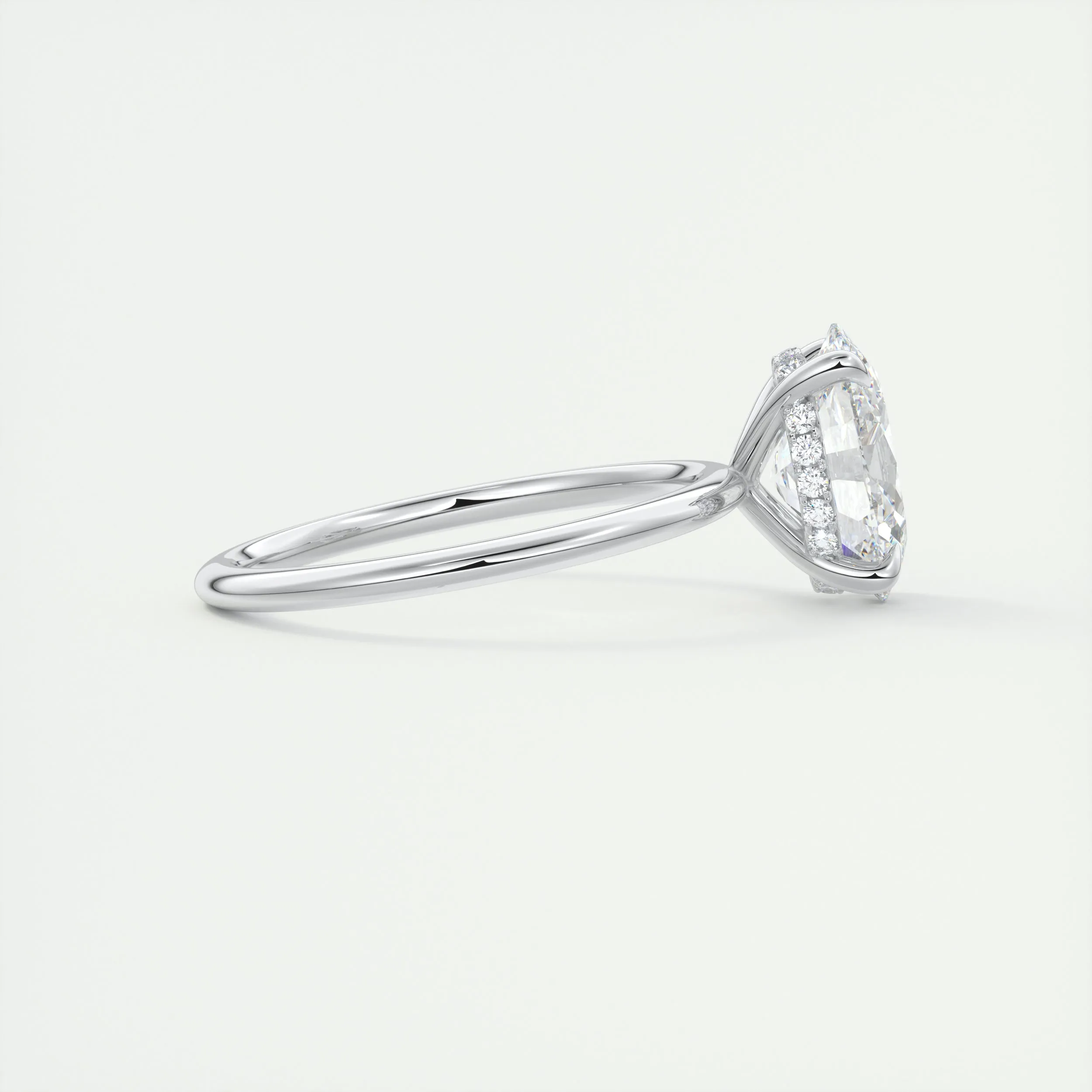 Hidden Halo | Oval