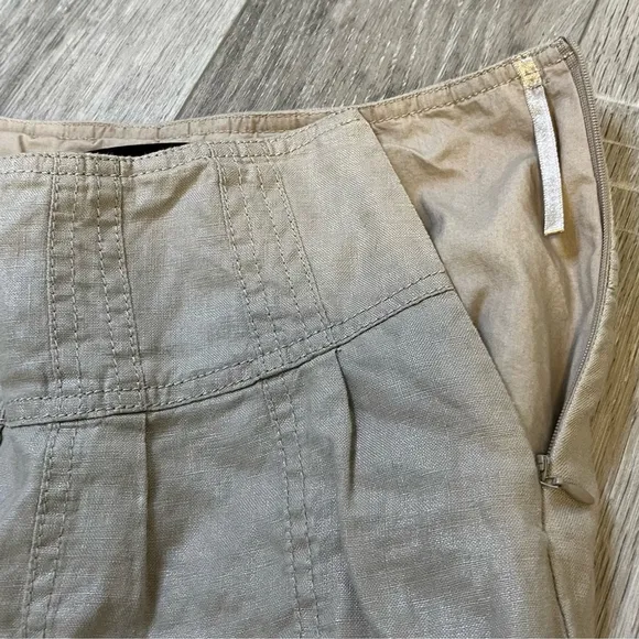 J BRAND Tan Linen Blend Skirt with Gold Metallic Thread Pleated Knee Length 6-8