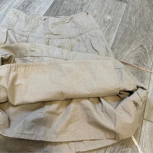 J BRAND Tan Linen Blend Skirt with Gold Metallic Thread Pleated Knee Length 6-8