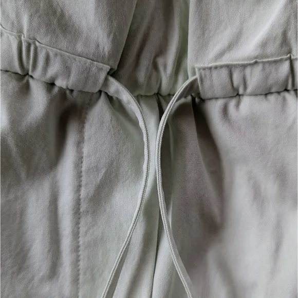 Lululemon Cinchable Waist High Rise Woven Short 3.5&quot; Kohlrabi Green Sz S