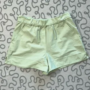 Lululemon Cinchable Waist High-Rise Woven Short 3.5&quot;