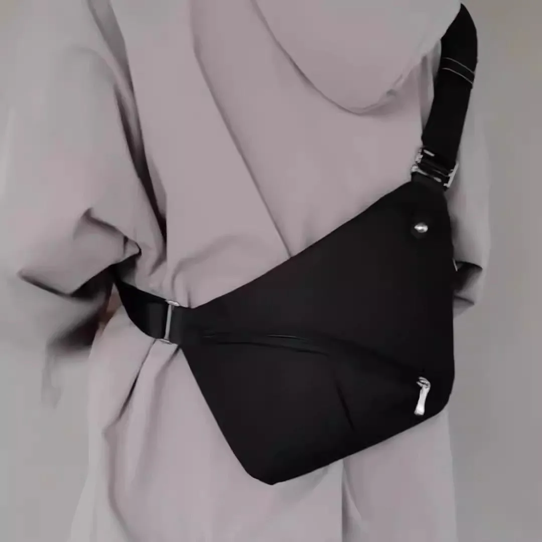 men'scrossbody,anti-theft and closefitting chestbag Underarm bag