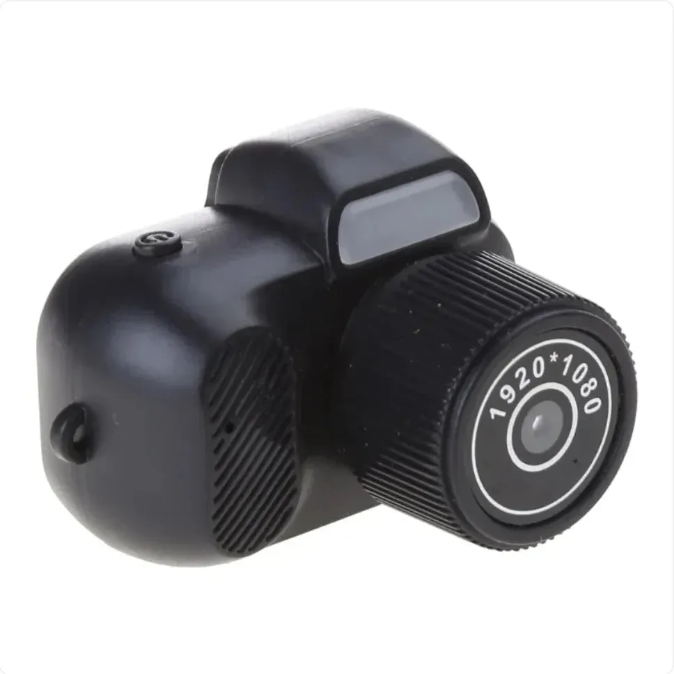 Mini HD Retro Camera – 1080p Portable Indoor/Outdoor with Screen, Perfect for Travel or Gifts