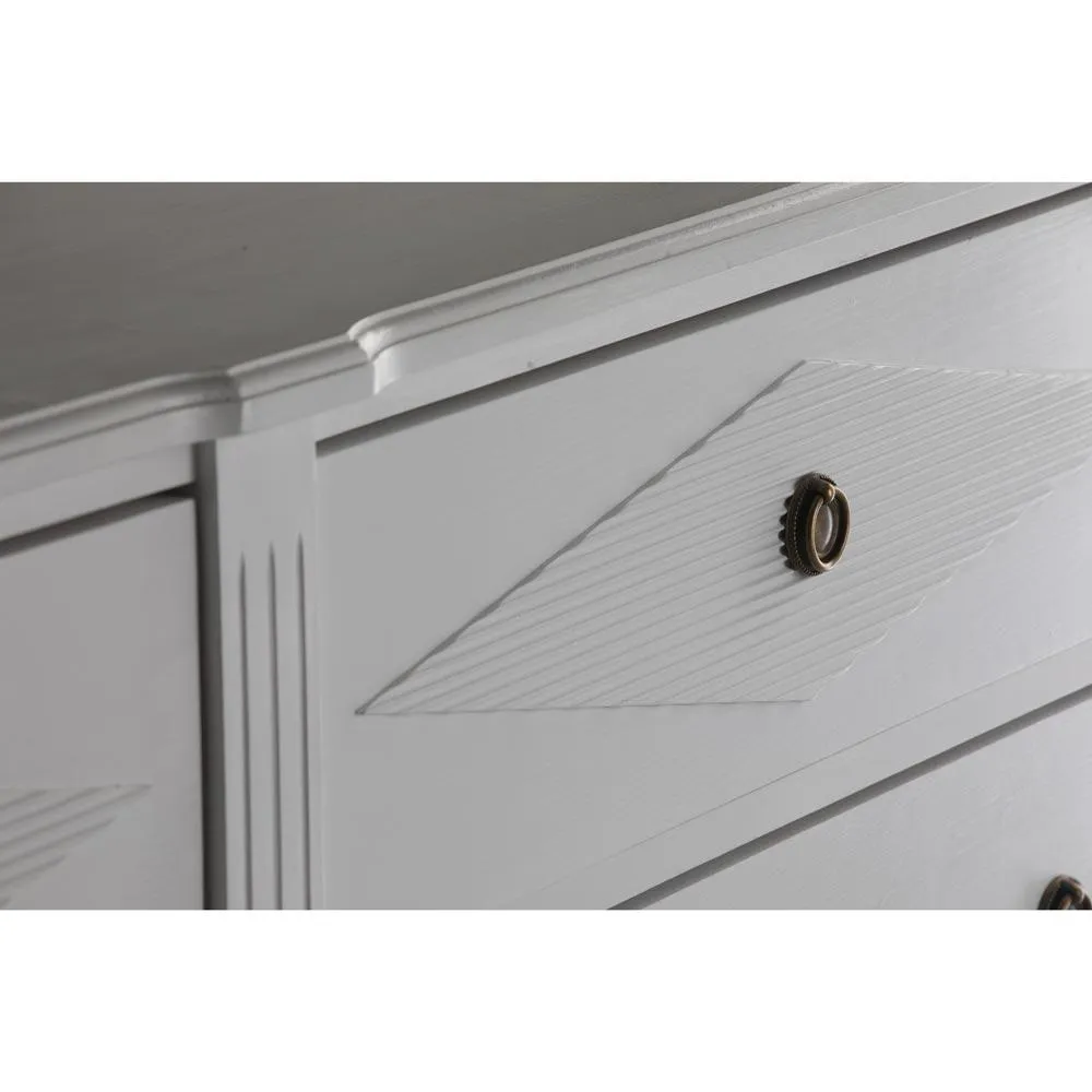 Nora Chest
