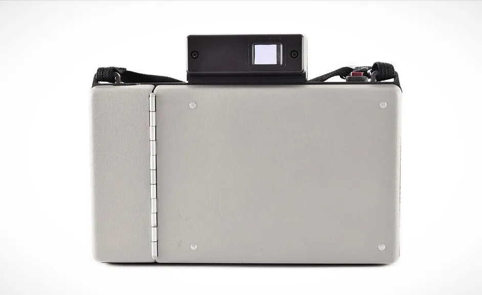 POLAROID AUTO 104