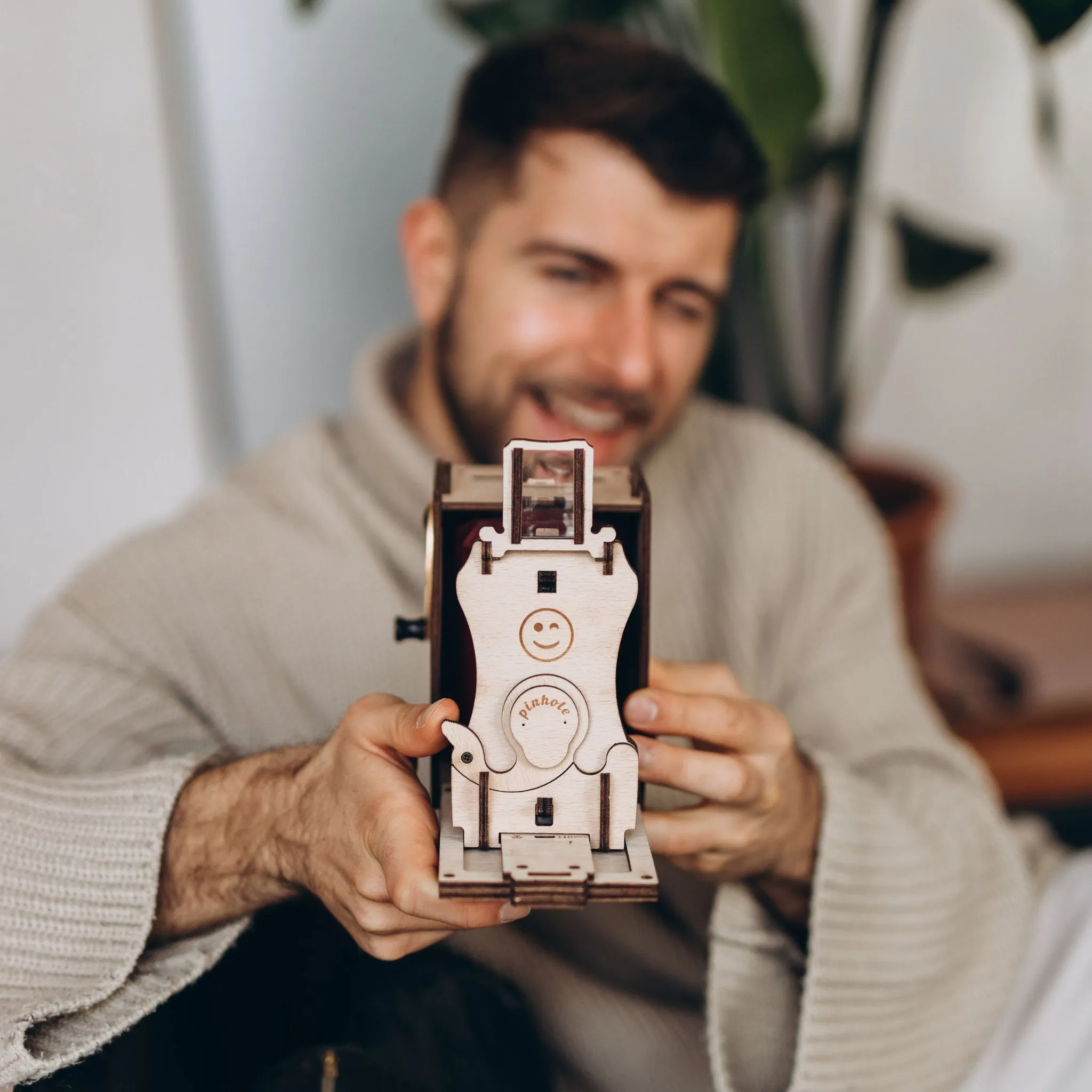 Pre-assembled Pinhole Instant Mini Film Camera