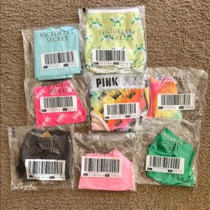 Victoria's Secret Size Medium Panty Variety Bundle 🌙