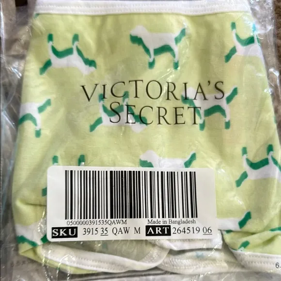 Victoria's Secret Size Medium Panty Variety Bundle 🌙