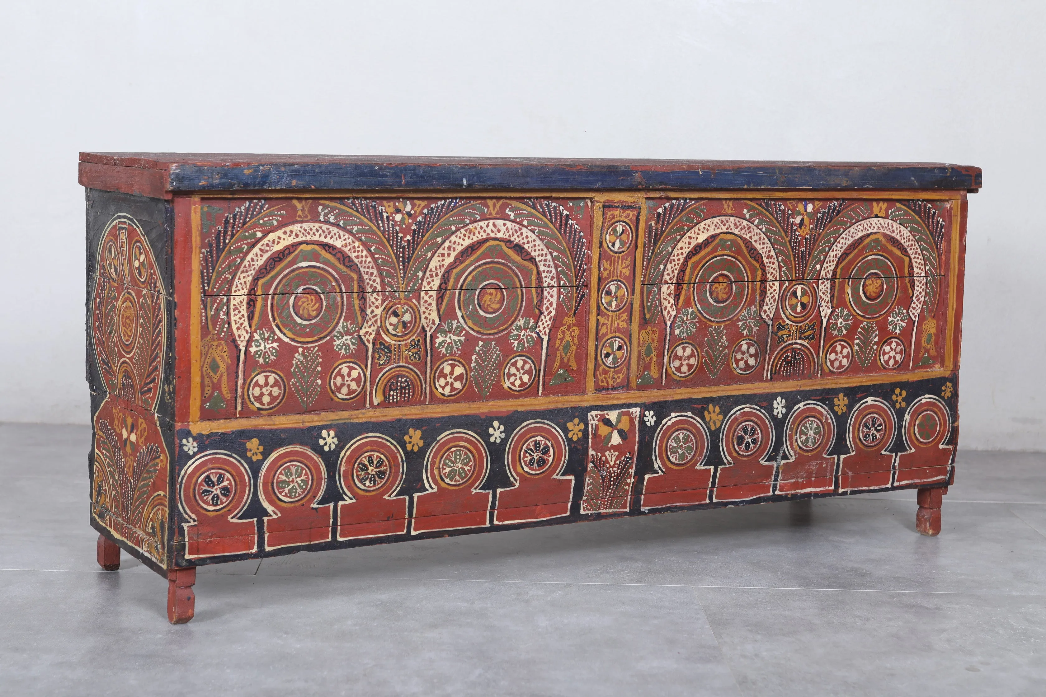 Vintage Moroccan chest  H 22.4 inches x W 51.1 inches x D 13.7 inches