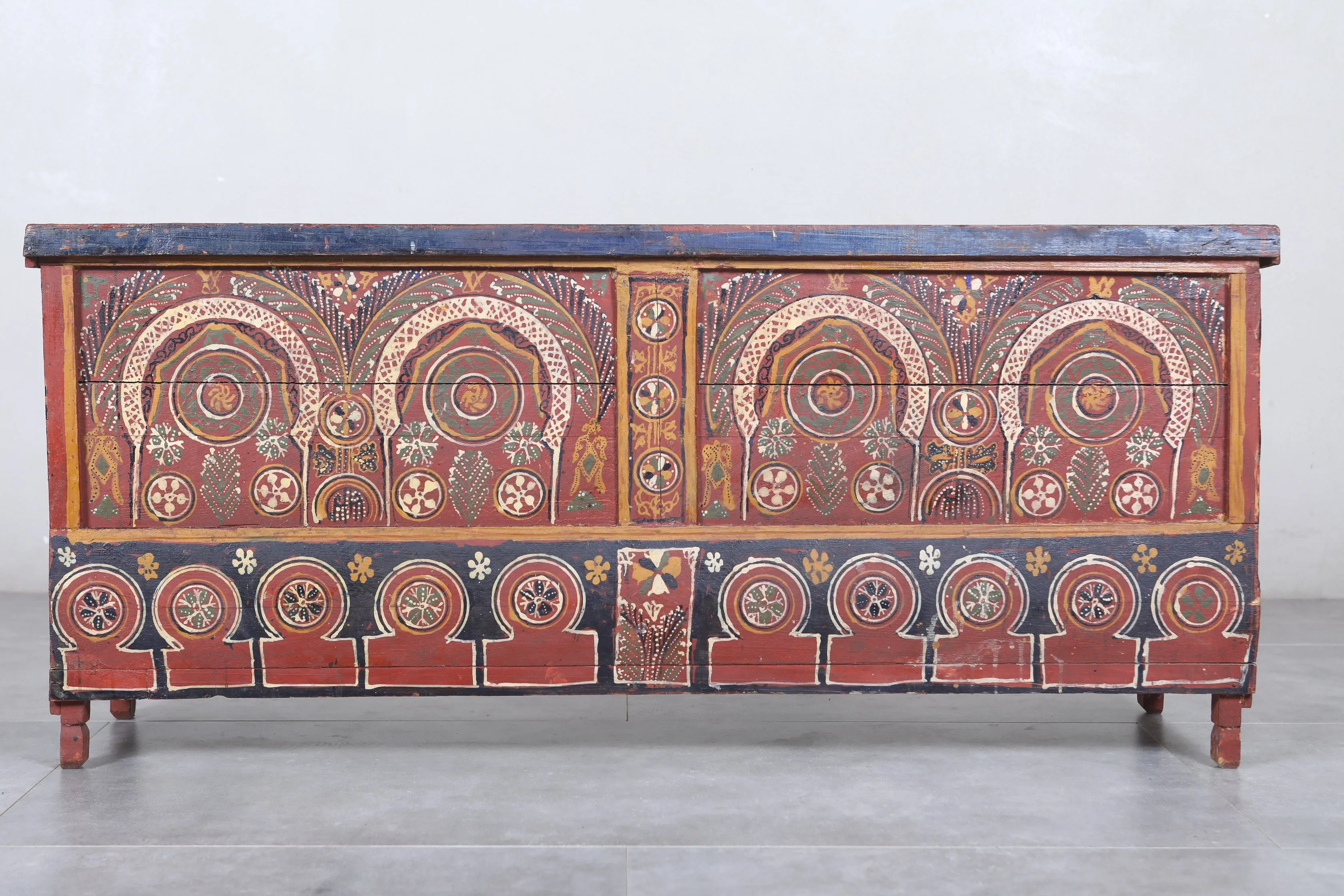 Vintage Moroccan chest  H 22.4 inches x W 51.1 inches x D 13.7 inches