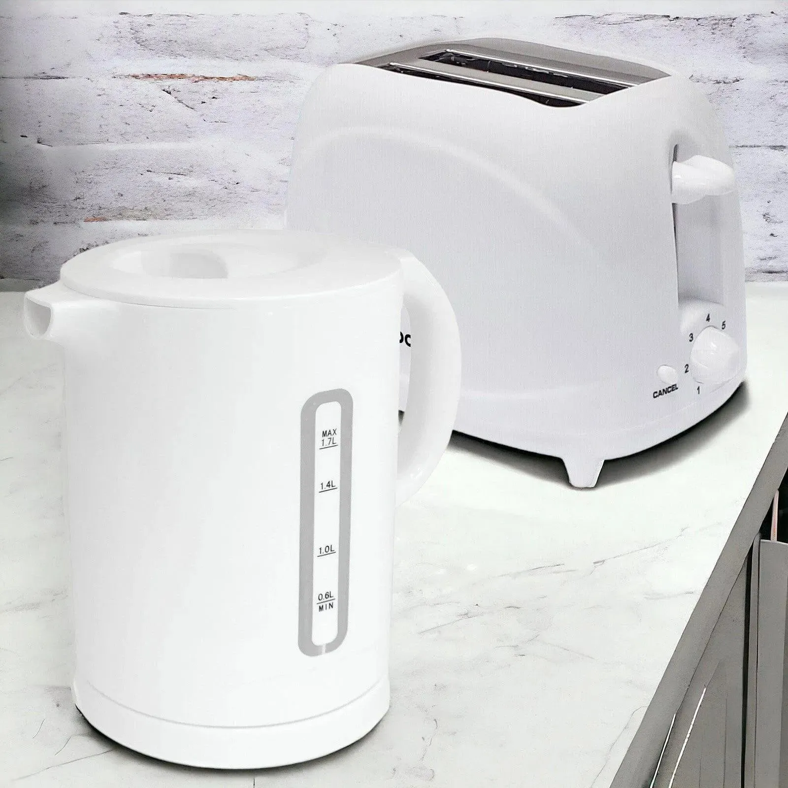 White 1.7L Cordless Electric Kettle & 2 Slice Toaster Set